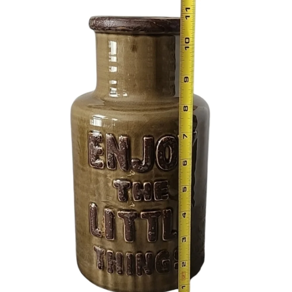 🎉🎉***CLEARANCE***🎉🎉Pier 1 Enjoy the Little Things pottery urn crock Vase
